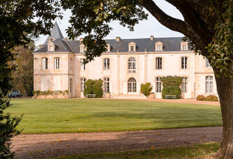 Château de Reignac - Le château et les jardins